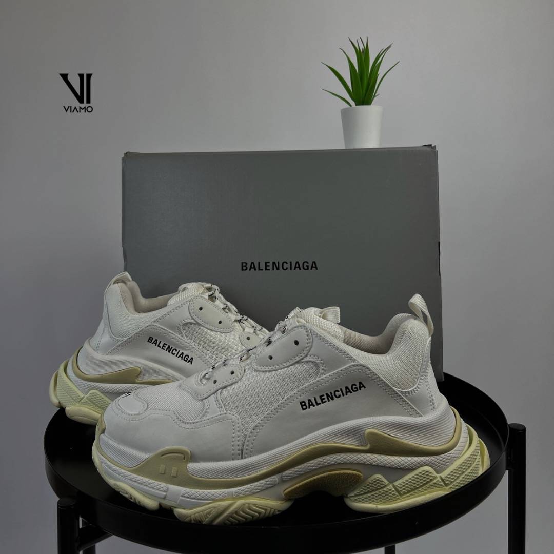 Balenciaga Triple S